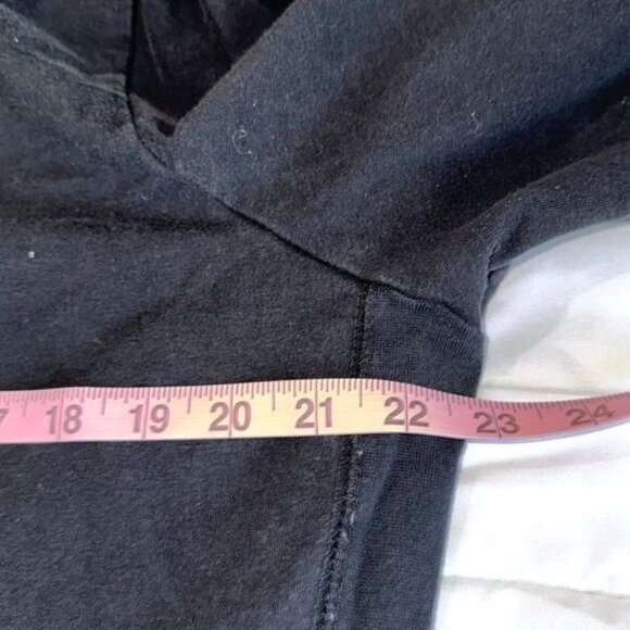 Zippered Black Jacket With Embroidered Design 1X - Picture 8 of 9